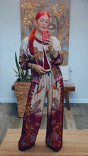 Load image into Gallery viewer, Luxury two-piece silky outfit for travel and work.