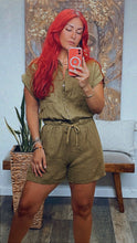 Load image into Gallery viewer, BASIC LINEN ROMPER
