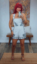 Load image into Gallery viewer, CECILIA SHORT PANT SET
