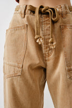Load image into Gallery viewer, LIAM BARREL JEAN

