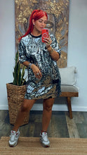 Load image into Gallery viewer, SMILE SEQUIN DRESS
