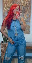 Load image into Gallery viewer, BOW DENIM VEST
