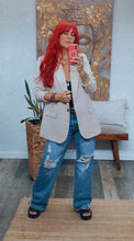 Load image into Gallery viewer, DANIEL OVERSIZED BLAZER
