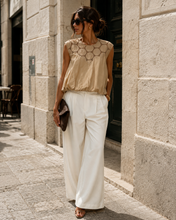 Load image into Gallery viewer, EYELET &amp; COTTON PALLONCINO BLOUSE
