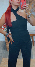Load image into Gallery viewer, CHOKER NECK STRAP BUTTON VEST
