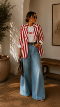 Load image into Gallery viewer, OVERSIZED STRIPED BLAZER
