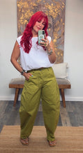Load image into Gallery viewer, FINNLEY BARREL PANT
