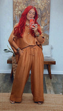 Load image into Gallery viewer, CHILL VIBES PANT SET
