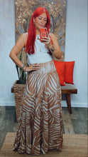 Load image into Gallery viewer, ONE SIZE JUNGLE MAXI SKIRT
