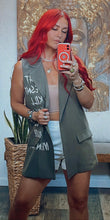 Load image into Gallery viewer, I&#39;M LIMITED EDITION VEST
