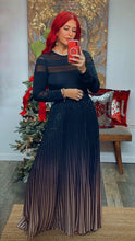 Load image into Gallery viewer, OMBRE PLEATING MAXI SKIRT
