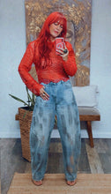 Load image into Gallery viewer, KAI BARREL JEAN WITH METALLIC DETAILS
