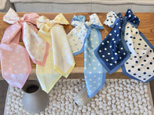 Load image into Gallery viewer, DOTS SCARF
