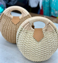 Load image into Gallery viewer, BASKET HANDBAG
